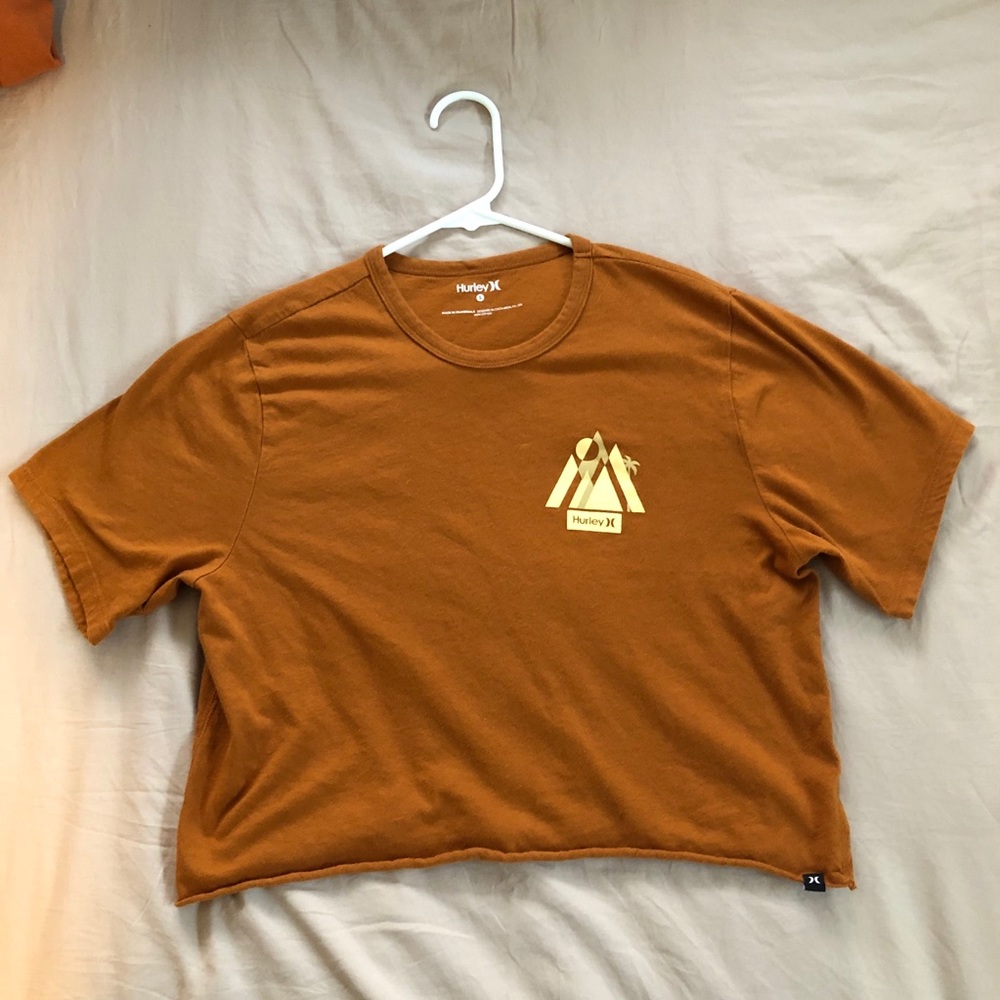 Hurley cropped tee, Rust colored